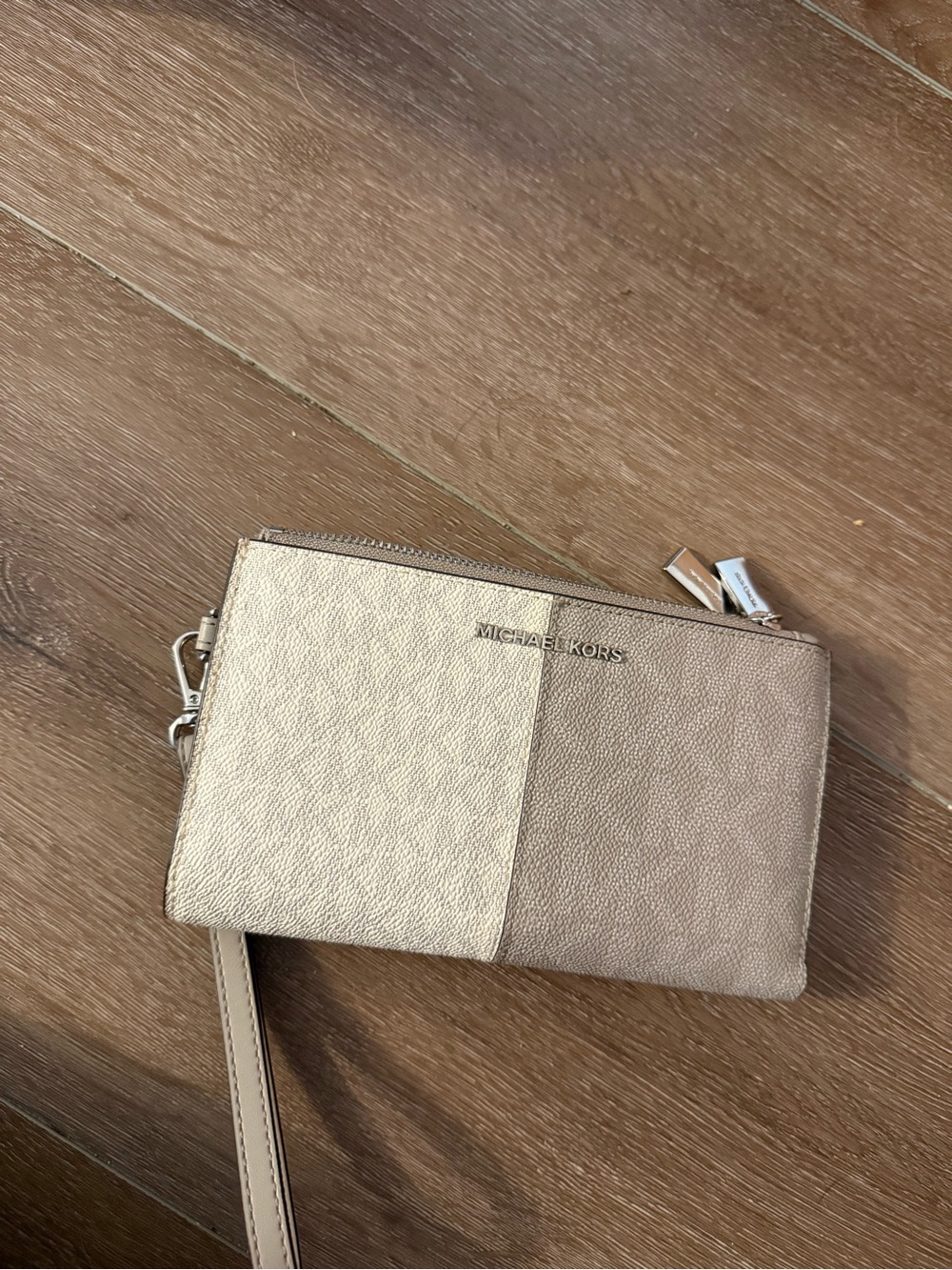 Michael Kors Two-Tone Metallic Champagne and Beige Wristlet